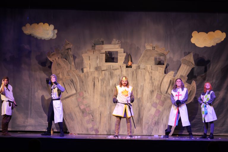 ovigo-theater-monty-python-spamalot-009