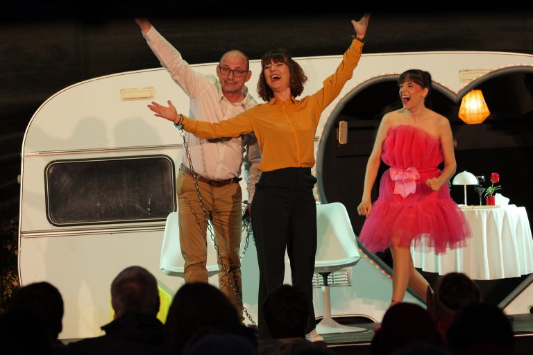 ovigo-theater-blind-date-039