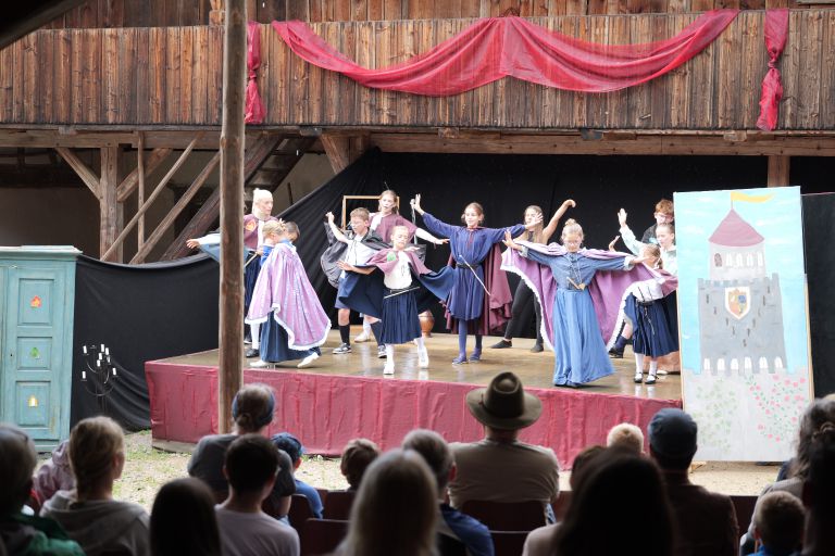 ovigo-theater-geheimnis-des-verbotenen-westflügels-008