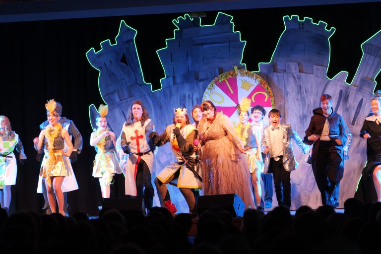 ovigo-theater-monty-python-spamalot-447