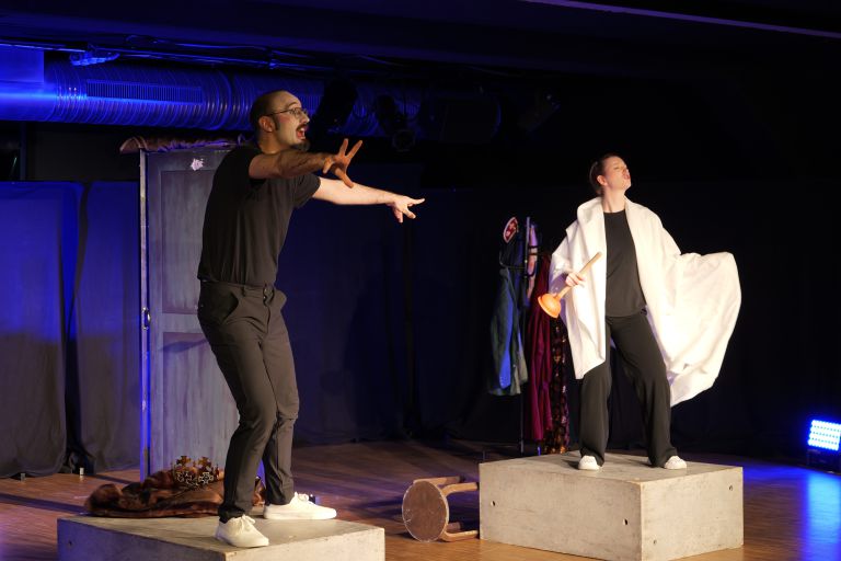 ovigo-theater-hamlet-for-you-129