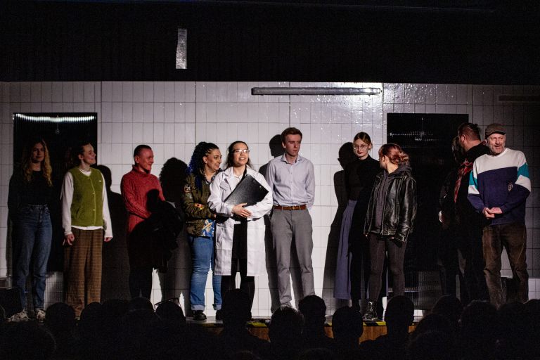 ovigo-theater-das-experiment-2026 (233)