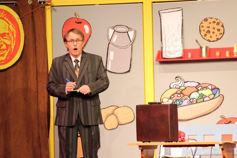 ovigo-theater-eine-ganz-heisse-nummer-ursensollen-013