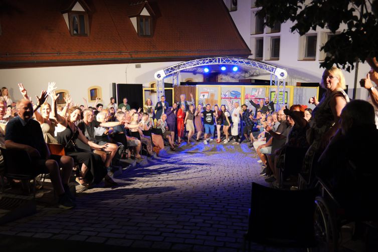 OVIGO Theater, Eine ganz heiße Nummer, 2026